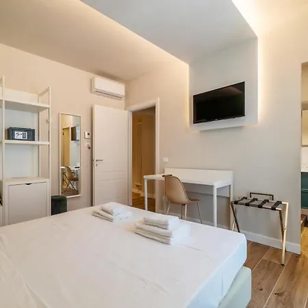 Luxury Corso - Designd * Rome