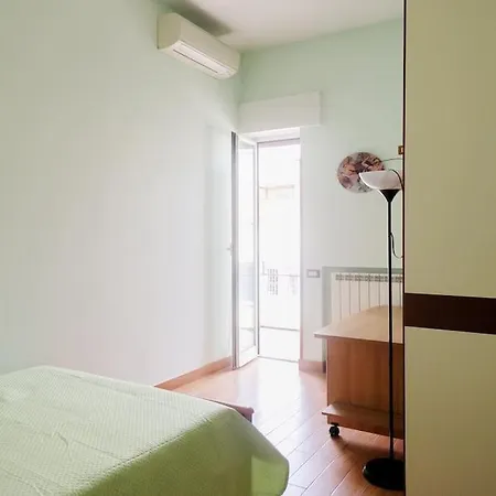 Apartment Casa Angelina Con 3 Da Letto Rome