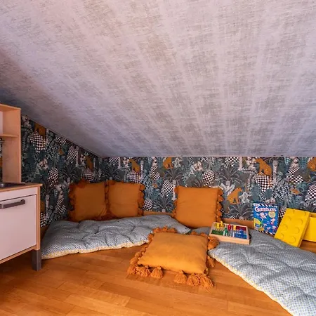Romac - Condotti Penthouse In The Spanish Steps Area Apartment Rome