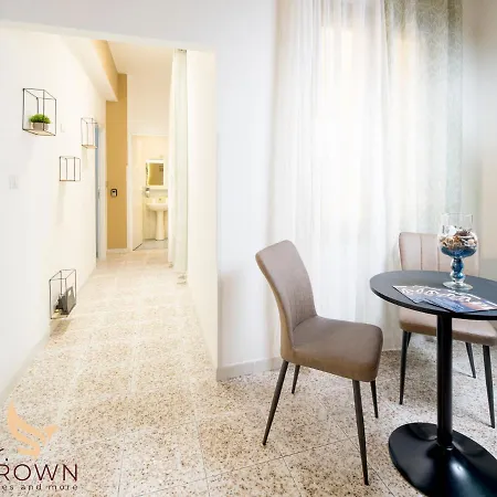 Mr. Brown - Marconi Guest house *