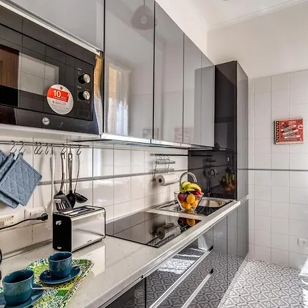Rhome Colosseum Apartment Rome