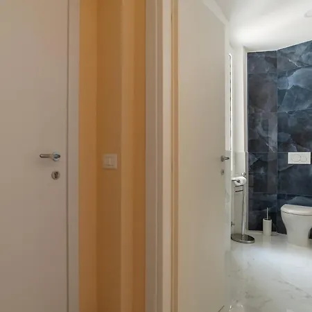 Apartment Functional - Piazza Re Di