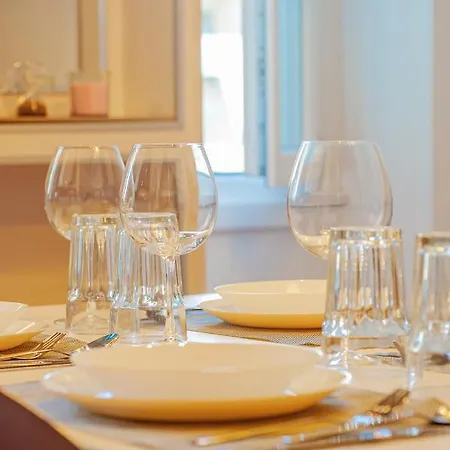 Re Di 43 Apartment