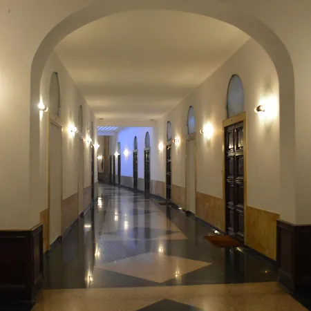 Royal Corso Rome