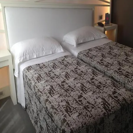 Moderno Hotel