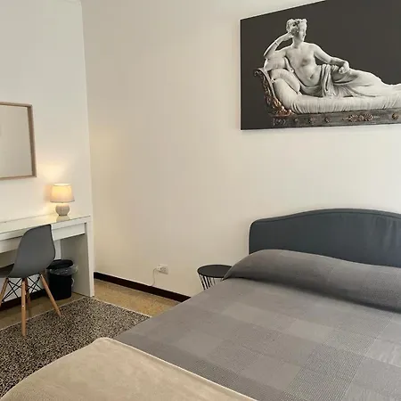 House Of Mia In Prati