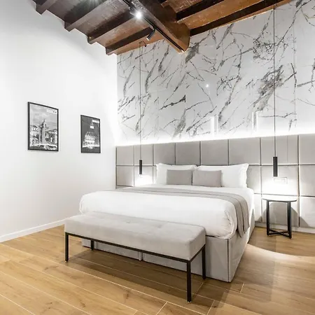 At Luxury Navona * Rom