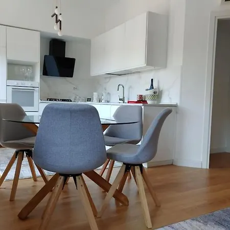 Monteverde Elegante E Moderno Apartment *