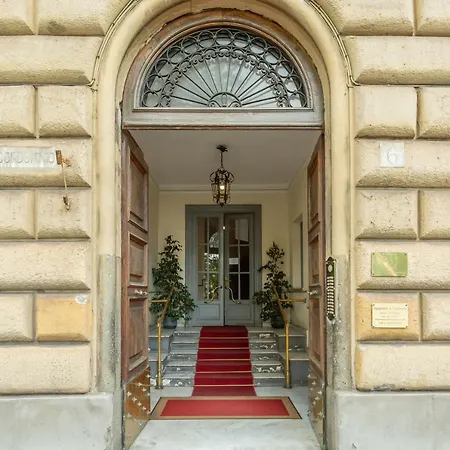 Daplace - Beatrice Apartment