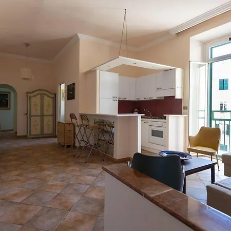 La Dolce Vita - Iride's Nest Apartment