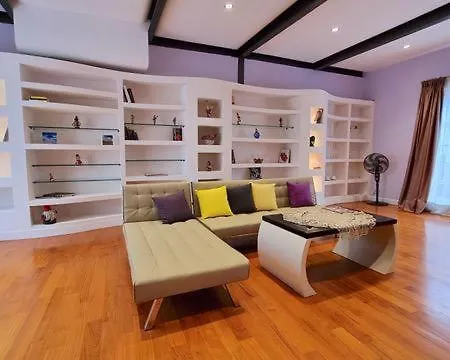 Attico Loft Con Terrazza-colosseo Appartamento Roma