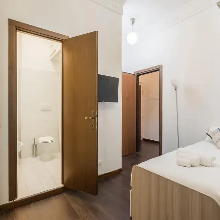 The Rent - Three-bedroom Close To The Quirinale * Rome