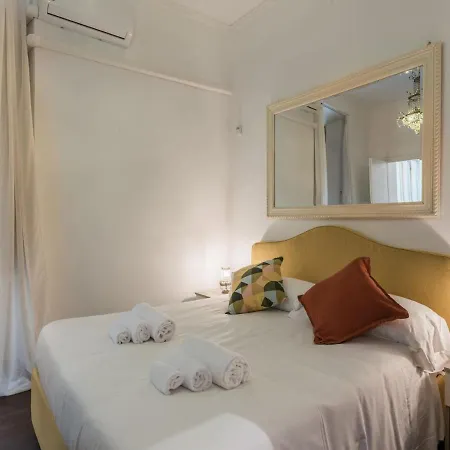 Apartment The Rent - Three-bedroom Close To The Quirinale