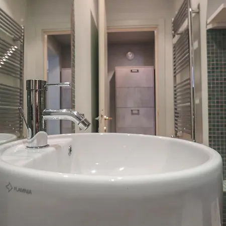 Romecentro 5minuti Dalla Stazione Apartment *