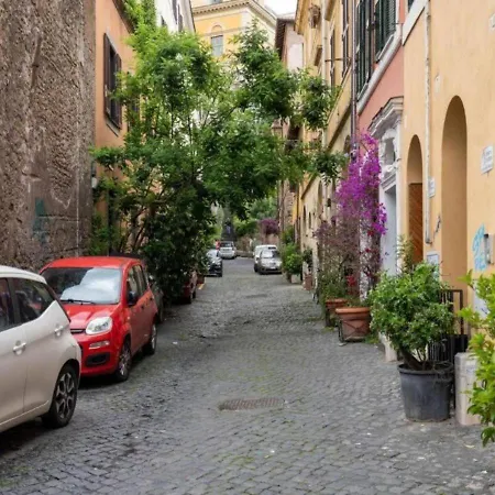 Trastevere - Strategic And Comfortable Loft *