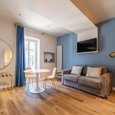 Luxury Corso - Designd Rome