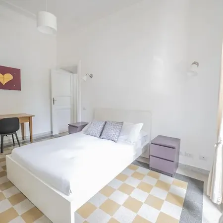 Lovely And New Near Termini Station Apartment