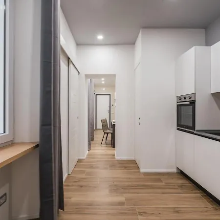 Apartamento The Rent - Modern Three-bedroom A Few Steps From The Colosseum *