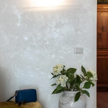 Campo De Fiori Chic Apartment *