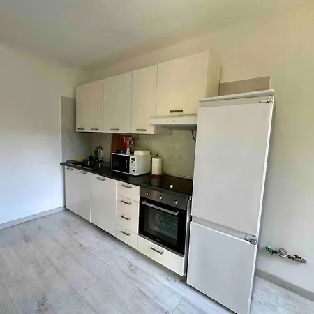 Apartment Luminoso Domus Eur *