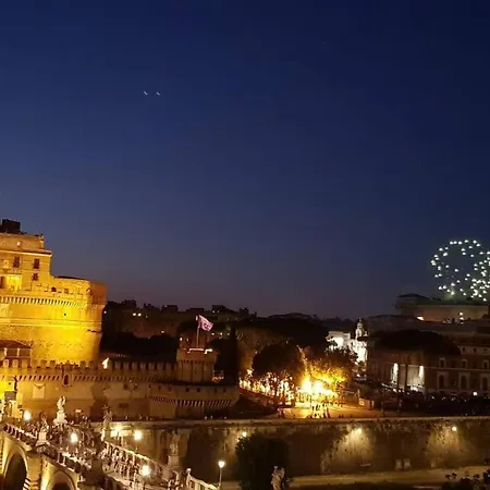 La Torre Di Castel Sant'angelo *
