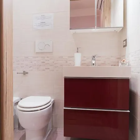 Royal - Elegante Nel Cuore Di Guest house *