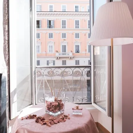 Royal - Elegante Nel Cuore Di Guest house *