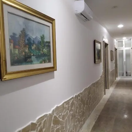 Barone House Vendégház *