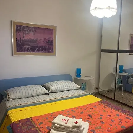 Stanza De Casa * Rome