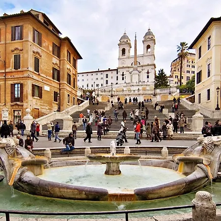 Trevi Little Palace #3 Apartment