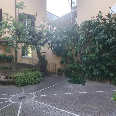D'elite Trevi Fountain Apartment