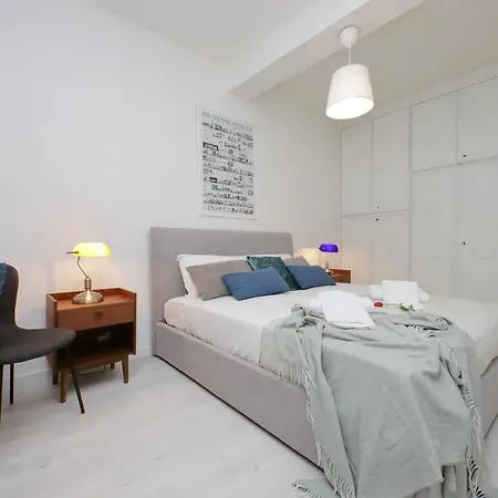 Apartment Monti Spacious 2 *