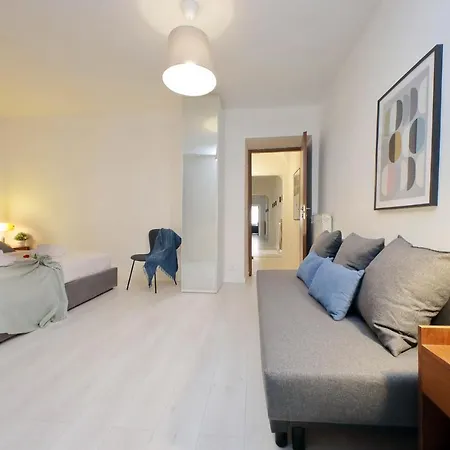 Apartment Monti Spacious 2