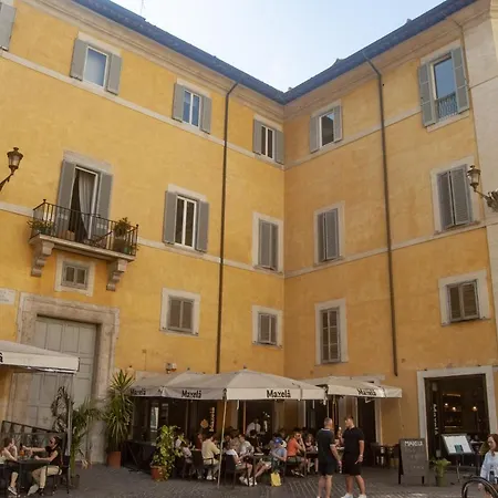 New! Bellissimo Palazzofranchi Pantheon Apartment