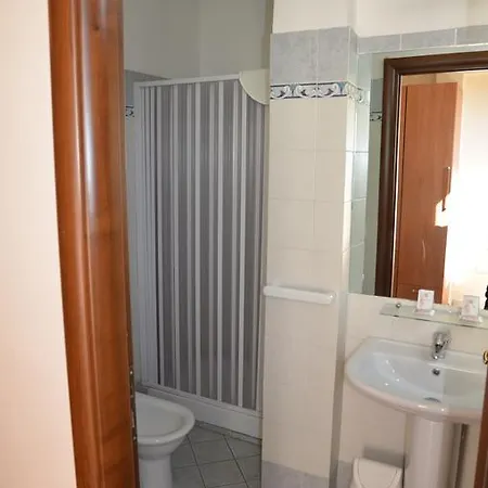 Casa Per Ferie Cardinal G. Guarino Bed & Breakfast Rome
