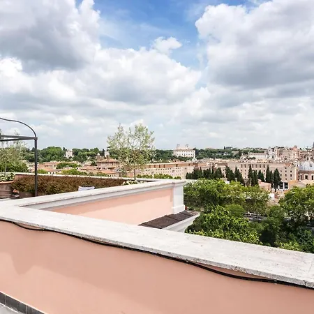 Apartment The Rent - Spacious With Terraces With Panoramic View Of