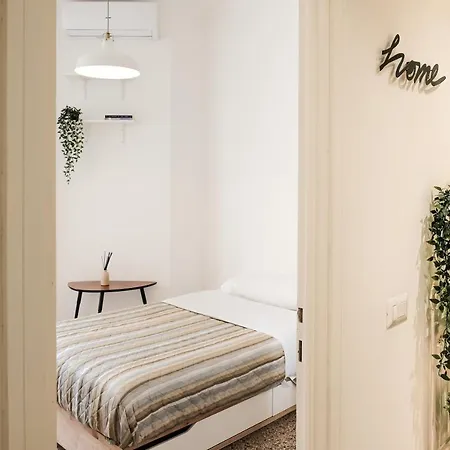 Apartment Family Near Vatican Museum