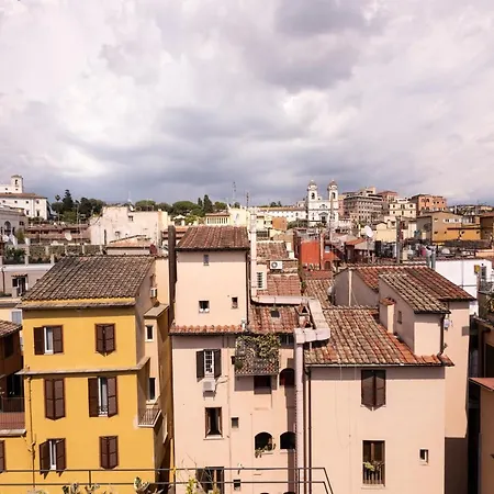 Apartment Romac - Condotti Penthouse In The Spanish Steps Area Rome