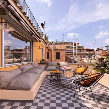 Romac - Condotti Penthouse In The Spanish Steps Area Apartment *