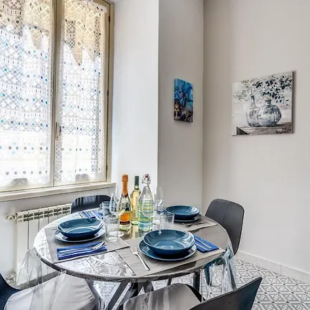 Apartment Rhome Colosseum *