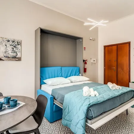 Apartment Rhome Colosseum *