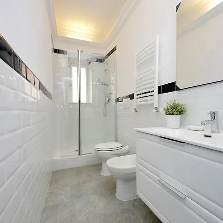 Sanctuary 32 Rome