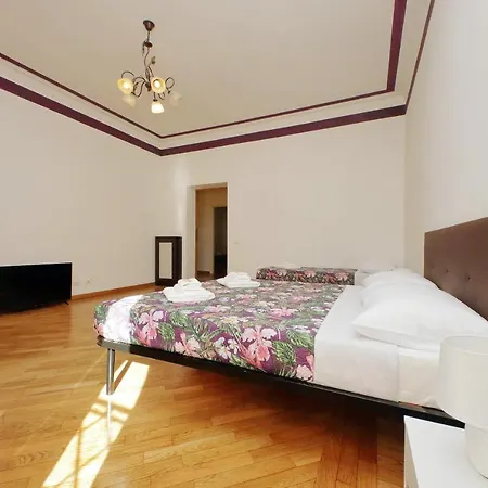Sanctuary 32 Rome