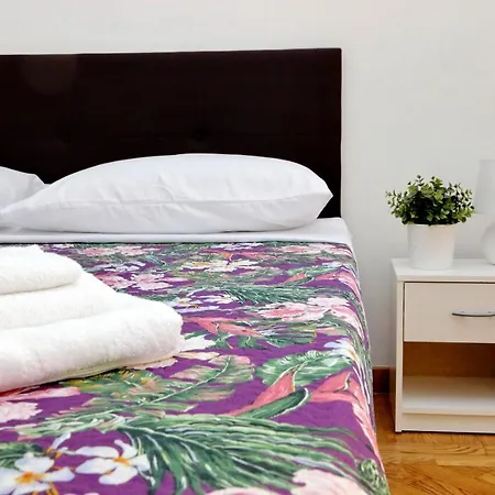 Apartment Sanctuary 32 Rome
