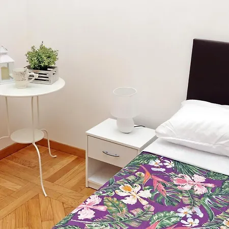 Sanctuary 32 Apartment