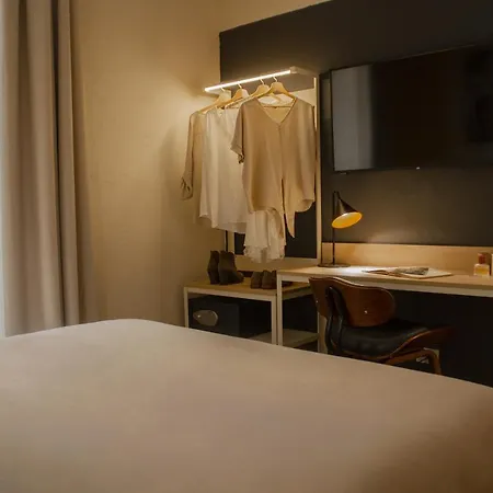 Select Via Veneto Hotel 4*