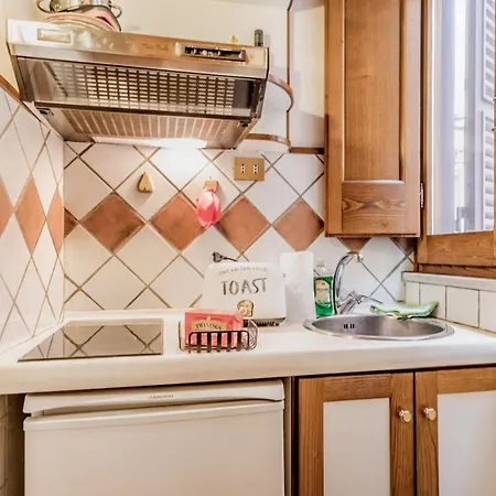 Apartment Pantheon Allo Scrigno Rome