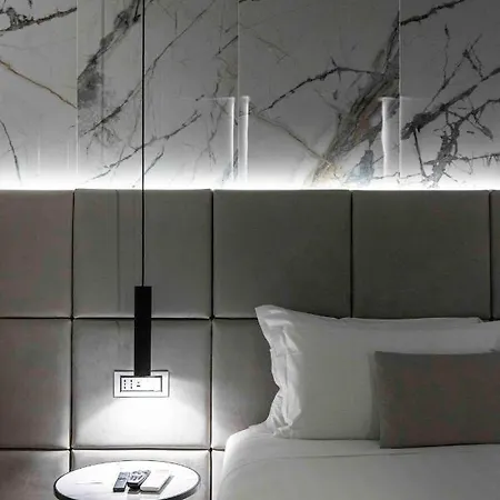 At Luxury Navona Rom