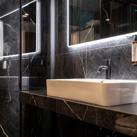 At Luxury Navona Rom
