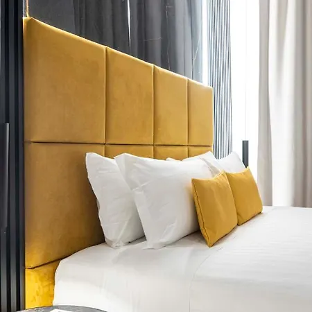 At Luxury Navona Gasthof *